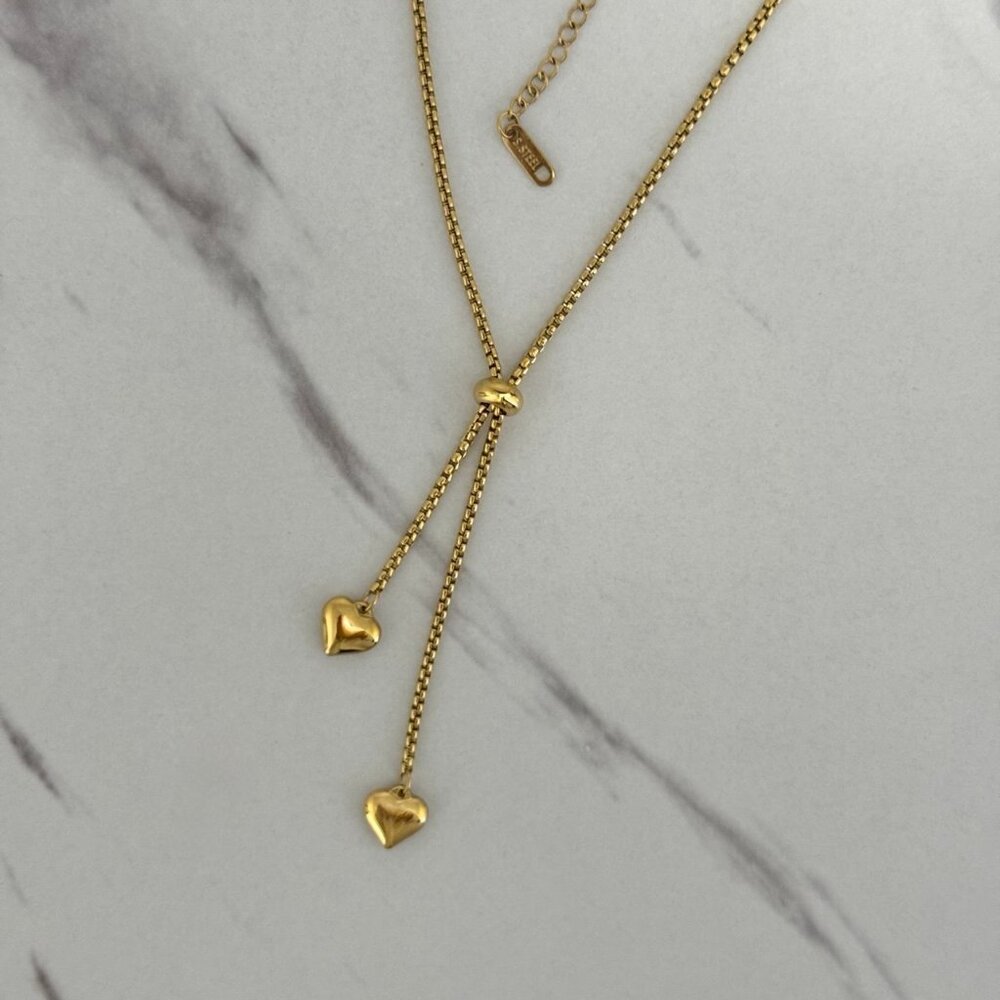 SKU0435‎ necklace with hearts the length is adjustable Stainless steel+gift box